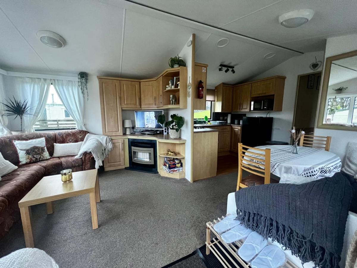 Jungle House No.26 At Three Lochs Holiday Park 뉴튼스튜어트 외부 사진