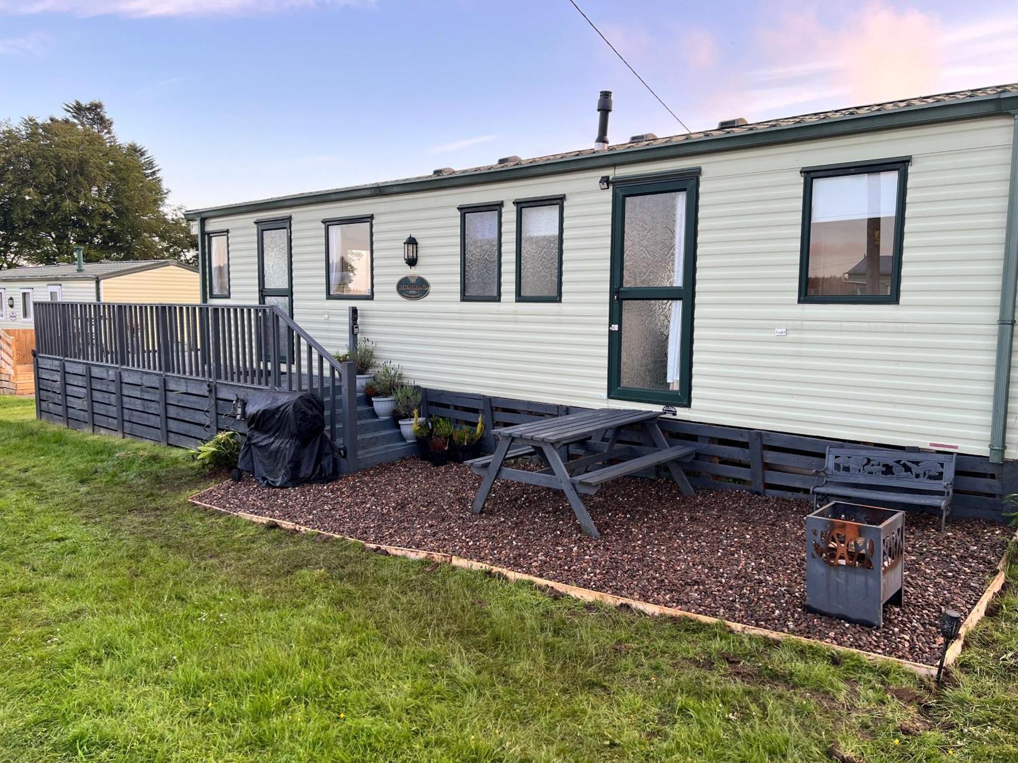 Jungle House No.26 At Three Lochs Holiday Park 뉴튼스튜어트 외부 사진